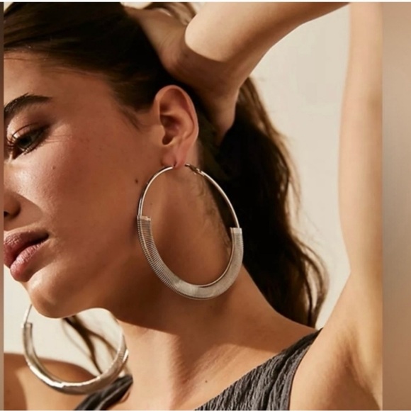 Free People, Simply The Best Oversized Hoops, Silver‎ -NWT - Picture 1 of 5
